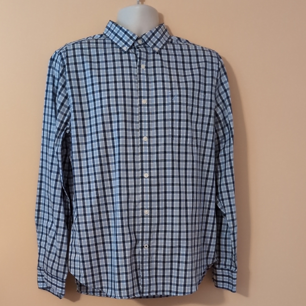 EUC Nautica Men's Blue And Grey Plaid Button Down